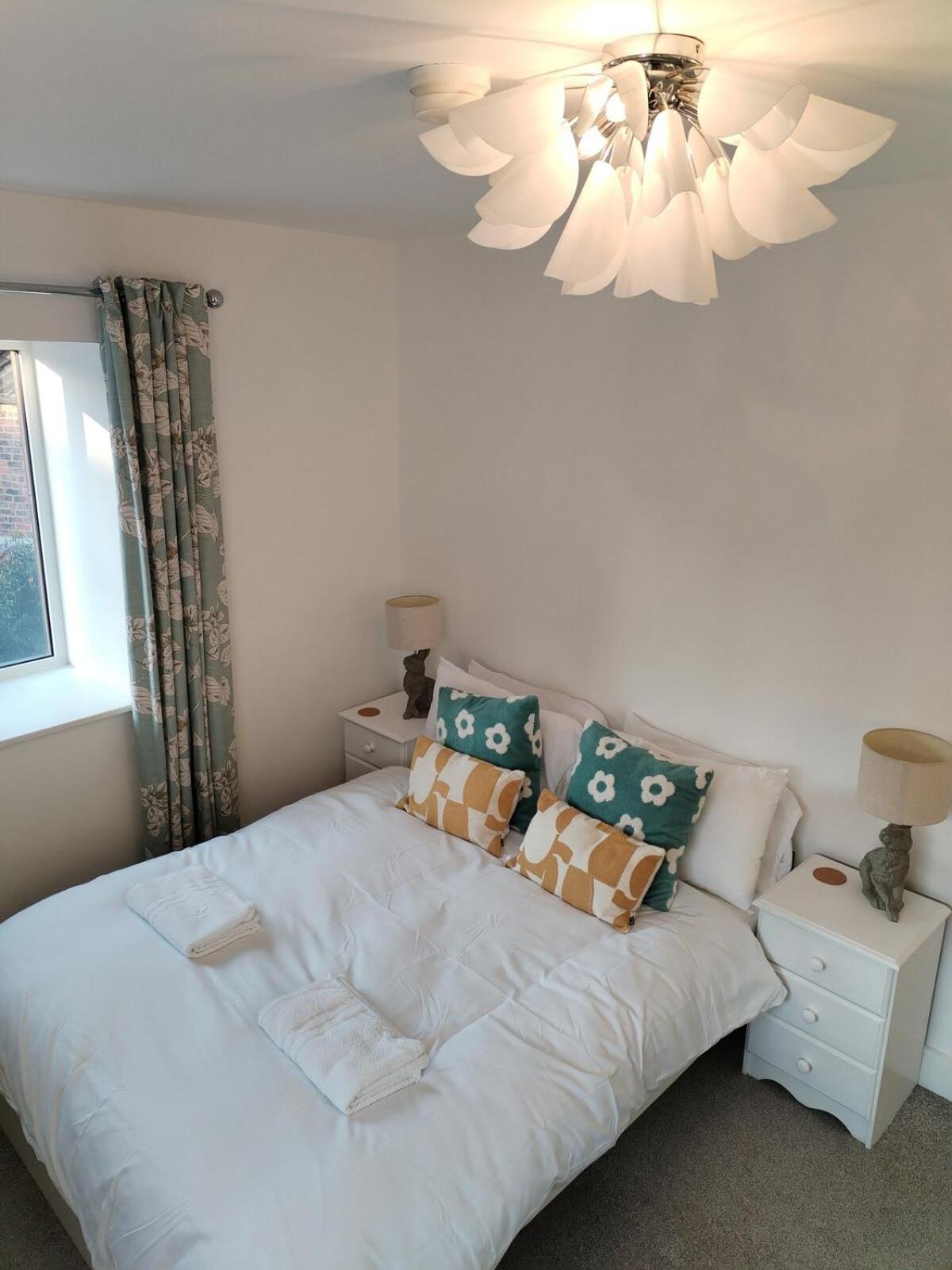 Apartment Cozy Flat With Parking Perfect For Families